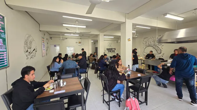 Interior de Sucursal Tecnológico Shory's Tacos JR en Xalapa